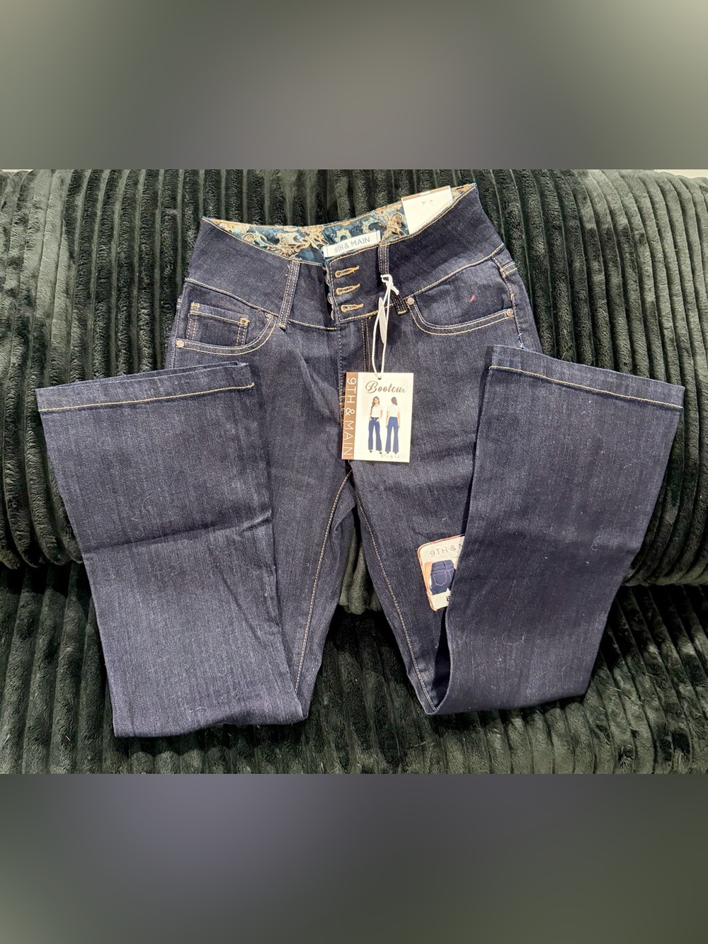 9th & Main Women’s Dark Blue Bootcut Jeans